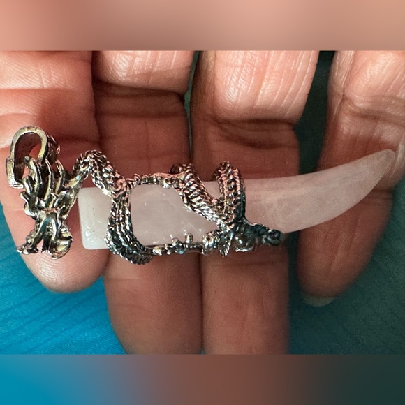 Dragon With Talon Necklace - Picture 6 of 9
